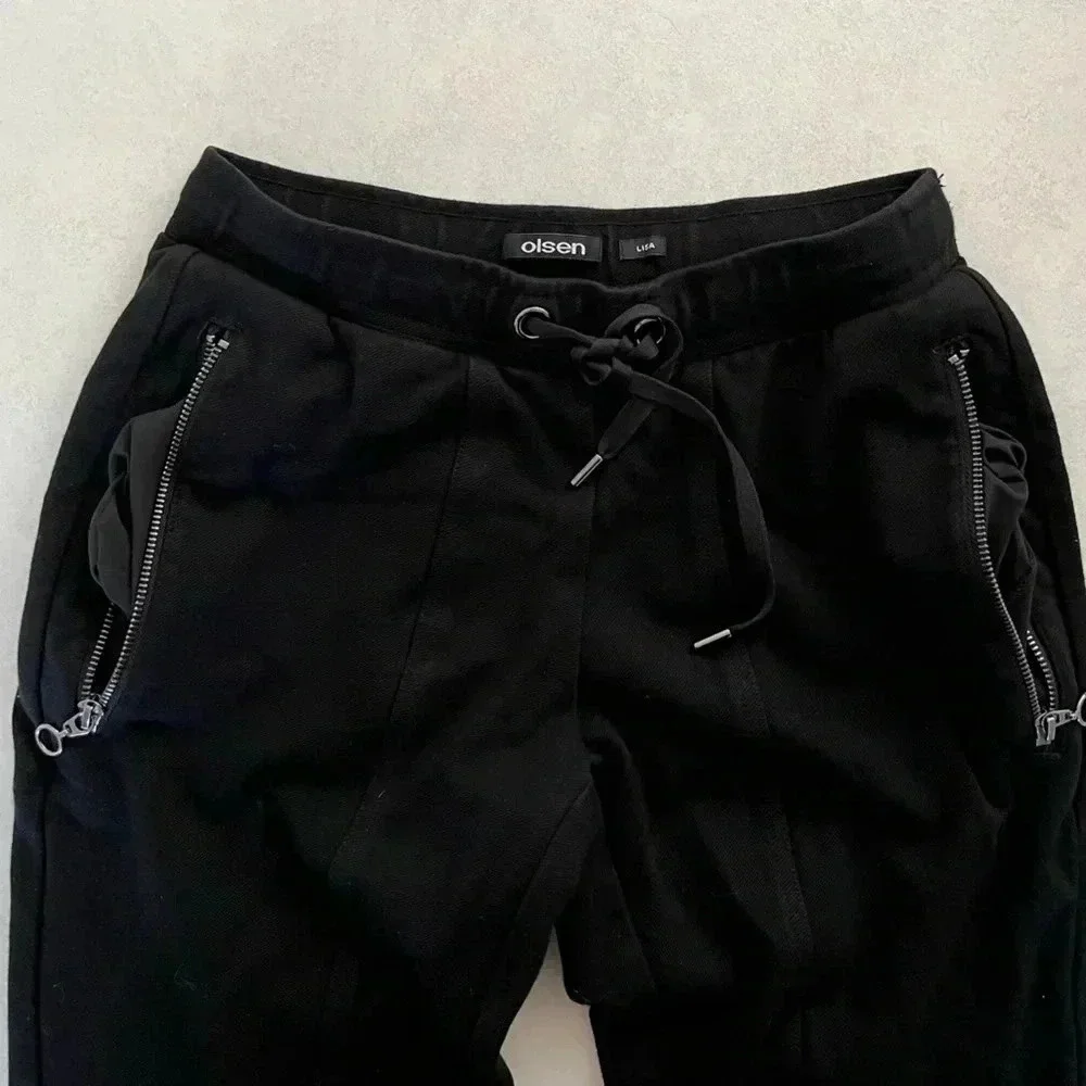 Olsen/ Lisa/  Dressy joggers/ Ankle/ Cropped/ Black/ Size US XS - Picture 6 of 13